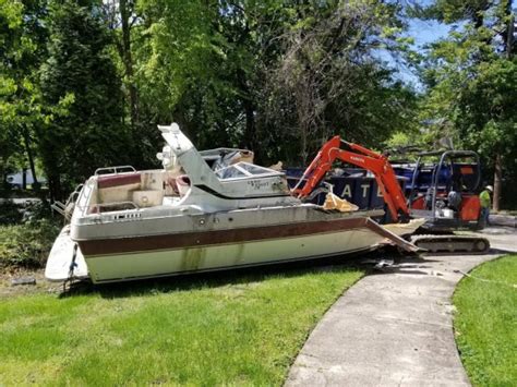 The Best & Most Affordable Boat Removal Service .